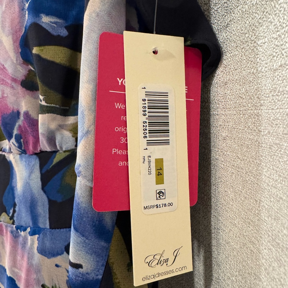 Eliza J NWT Navy Floral Maxi Dress - Picture 8 of 8